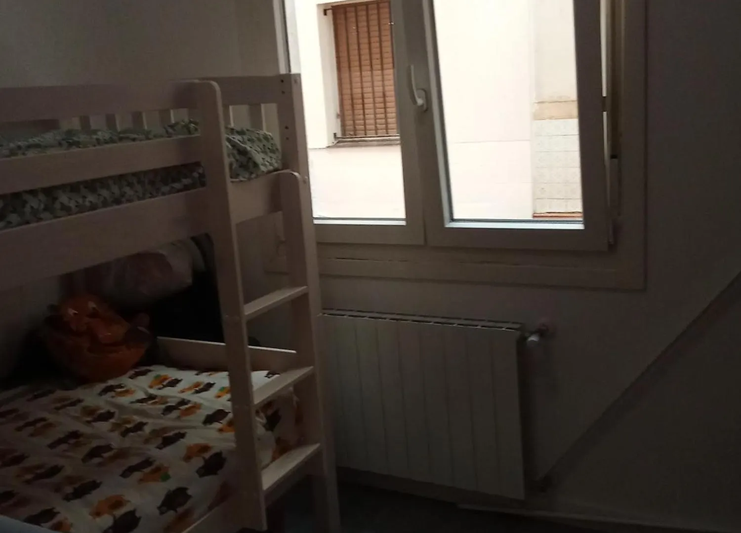 Habitacion contacts